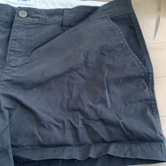 Old Navy Black Shorts Size 16 - Picture 4 of 10